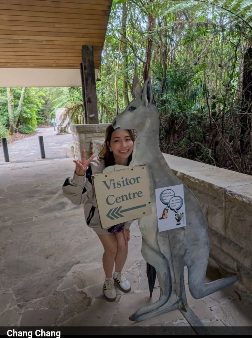 Teacher Changchang outdoors in Australia, a casual personality photo